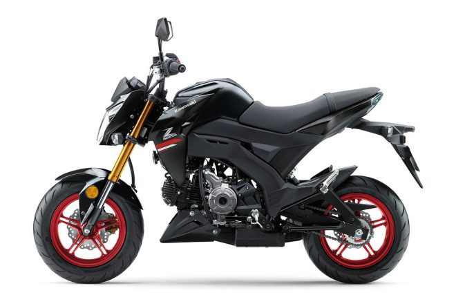 2021年モデルのカワサキZ125 PRO（メタリックフラットスパークブラック）