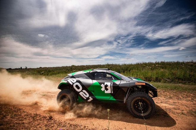 550PSを発生するワンメイクEVマシン『ODYSSEY 21』。タイヤはコンチネンタルのワンメイク供給が決まっている