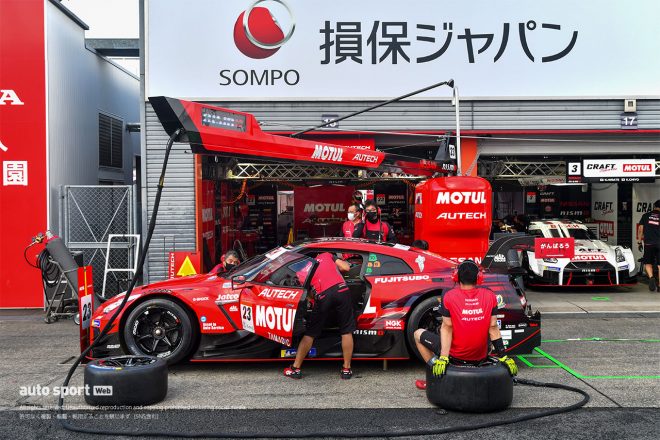 MOTUL AUTECH GT-R