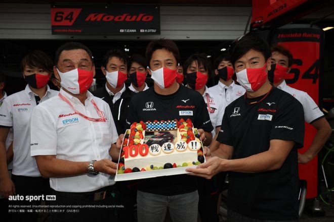 2020年スーパーGT第4戦もてぎ　今回のレースで100戦目を迎えたModulo NSX-GTの伊沢拓也