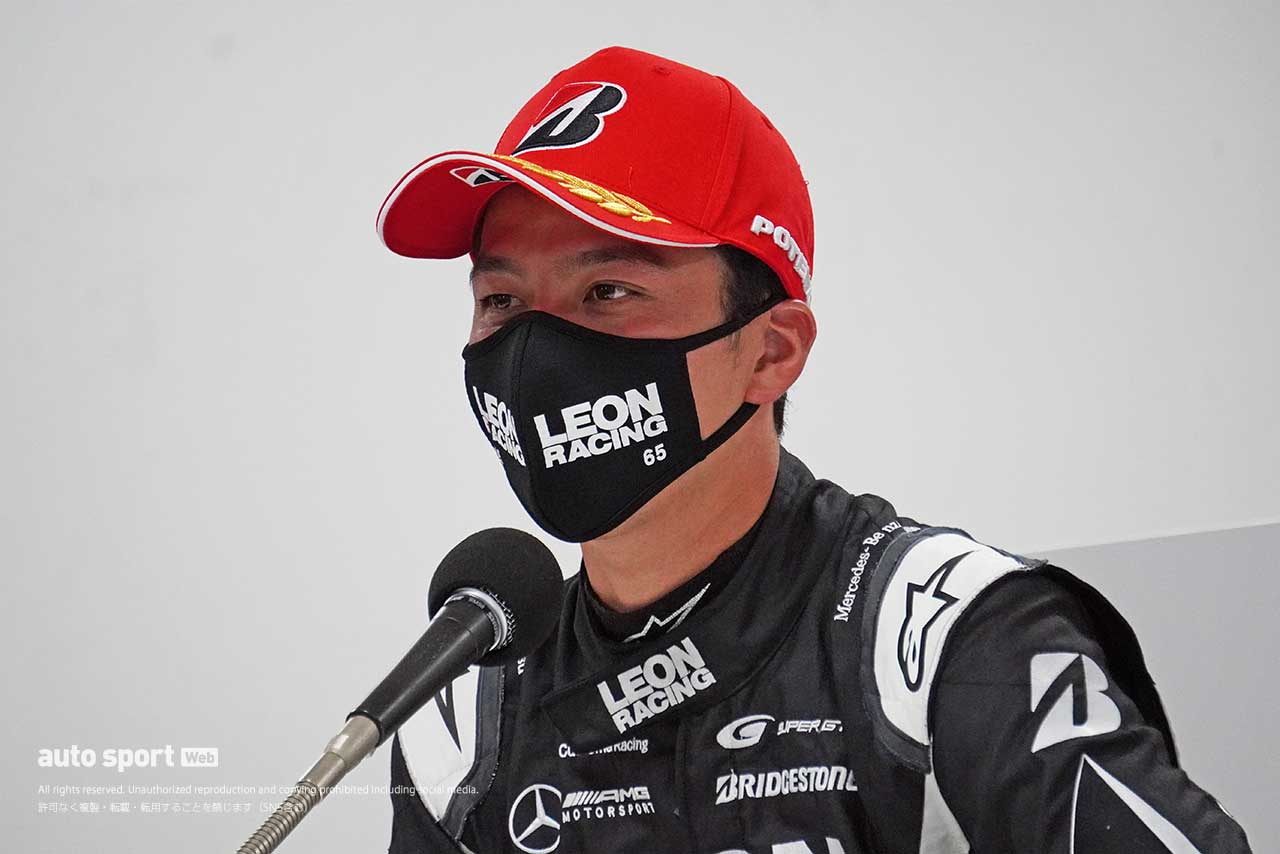 優勝会見に登場した蒲生尚弥（LEON PYRAMID AMG）