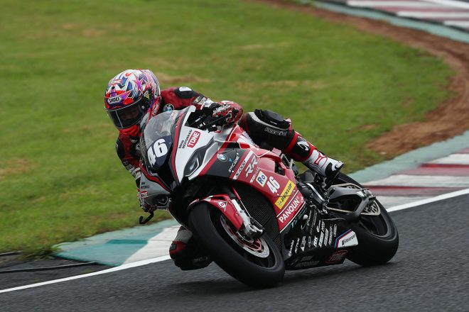 星野知也（TONE RT SYNCEDGE4413 BMW）／2020年全日本ロード第1戦SUGO ST1000クラス