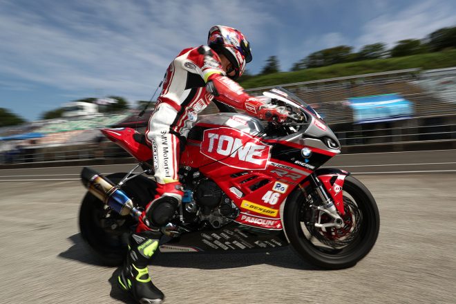 星野知也（TONE RT SYNCEDGE4413 BMW）／2020年全日本ロード第1戦SUGO ST1000クラス