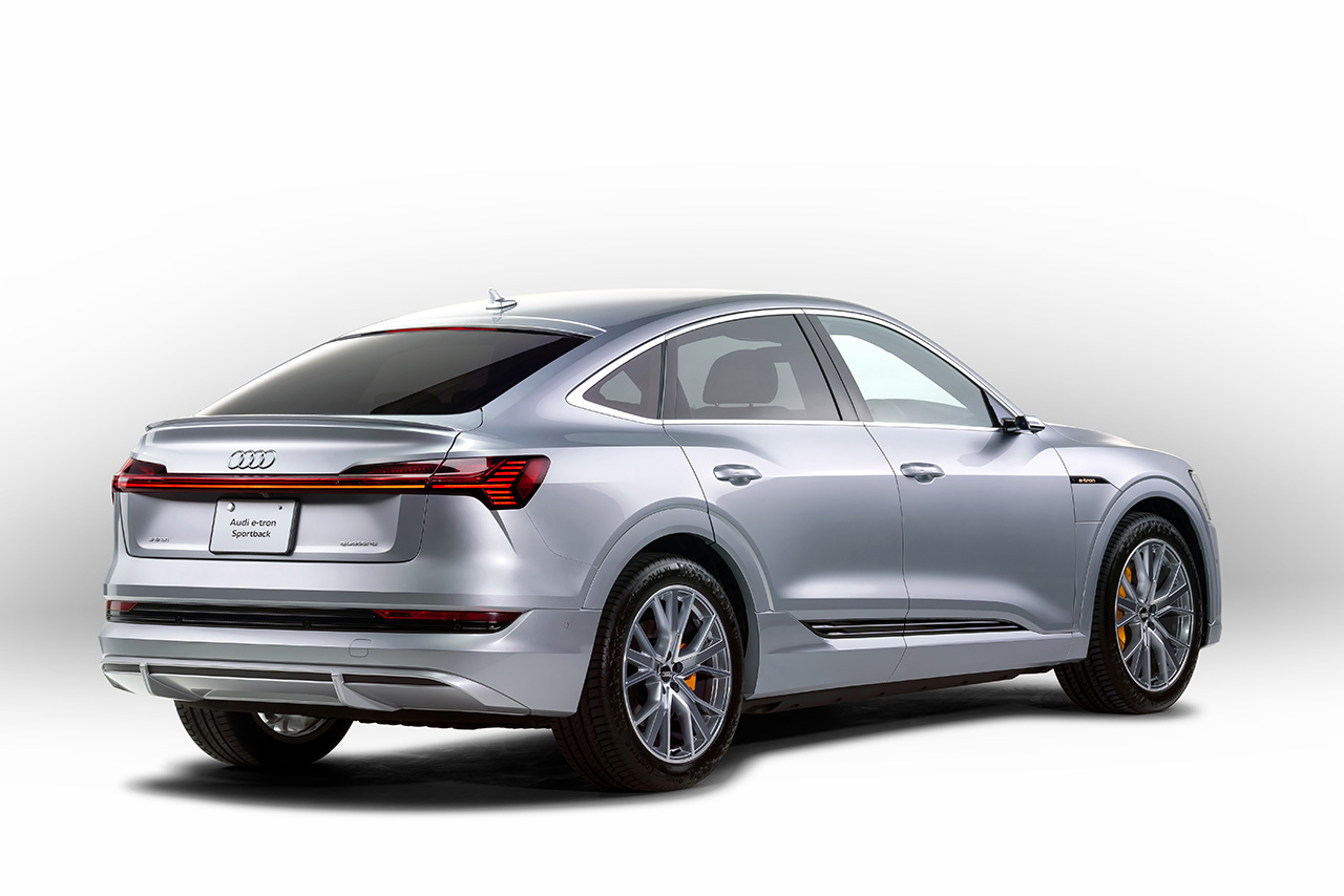 アウディe-tronスポーツバックのリヤスタイル