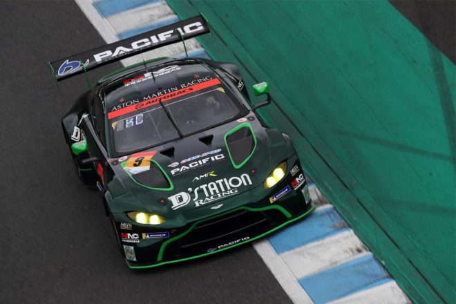 PACIFIC NAC D'station Vantage GT3