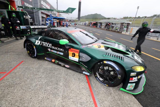 PACIFIC NAC D'station Vantage GT3