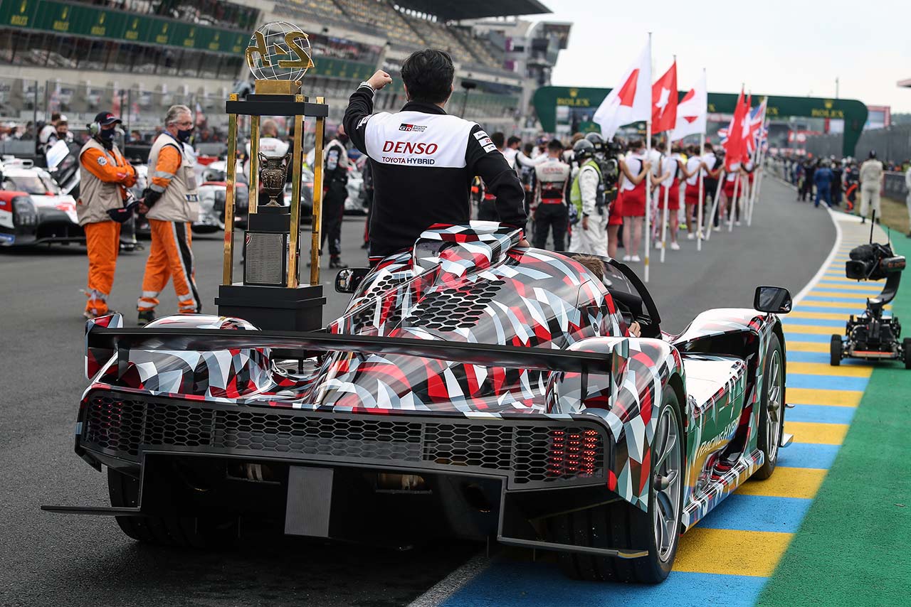 第88回ル・マン24時間レース、スタート前セレモニーに登場したGR Super Sport（仮称）
