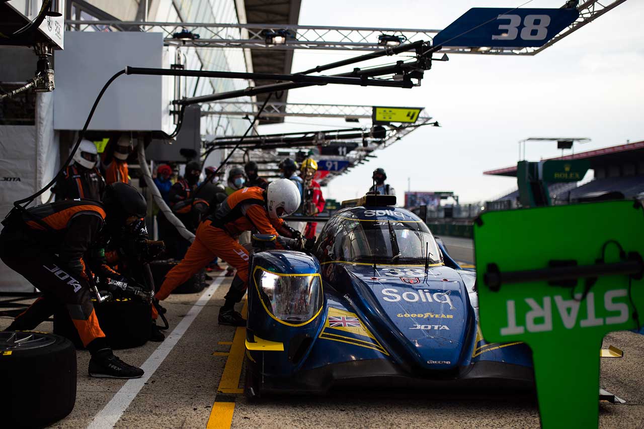 優勝した22号車と最後まで争ったJOTAのオレカ07・ギブソン