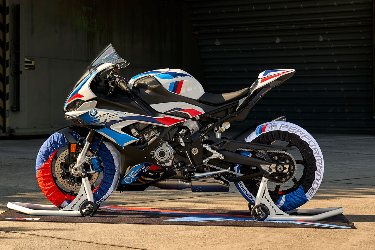 BMW M1000RR