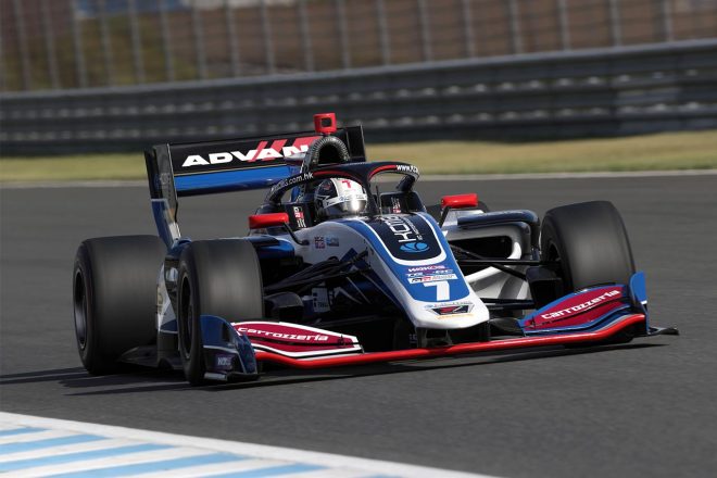 小林可夢偉（carrozzeria Team KCMG）