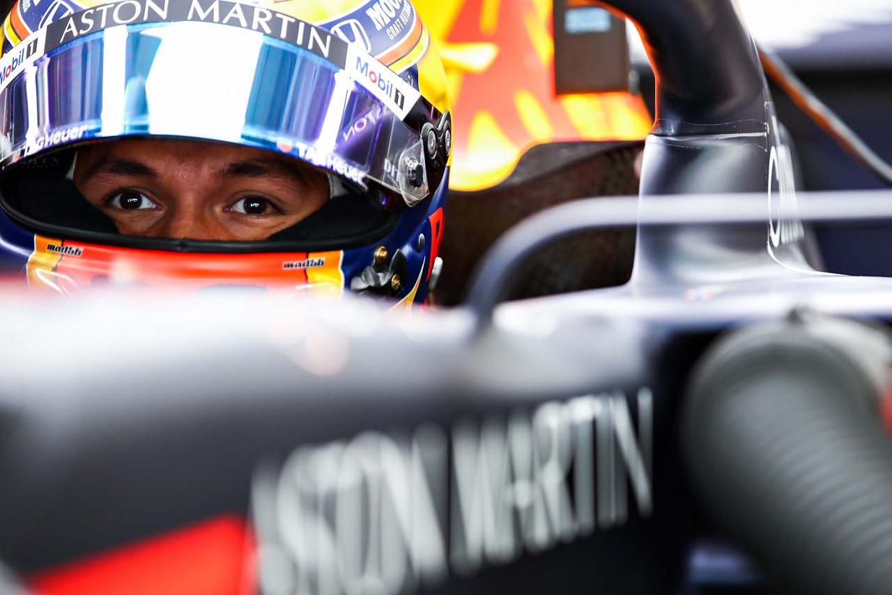 2020年F1第10戦ロシアGP　アレクサンダー・アルボン（レッドブル・ホンダ）