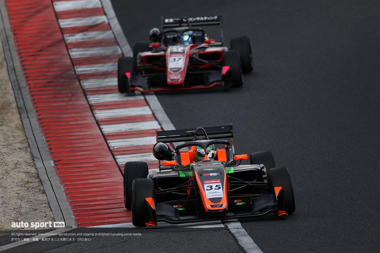 河野駿佑（RS FINE K&N 320）