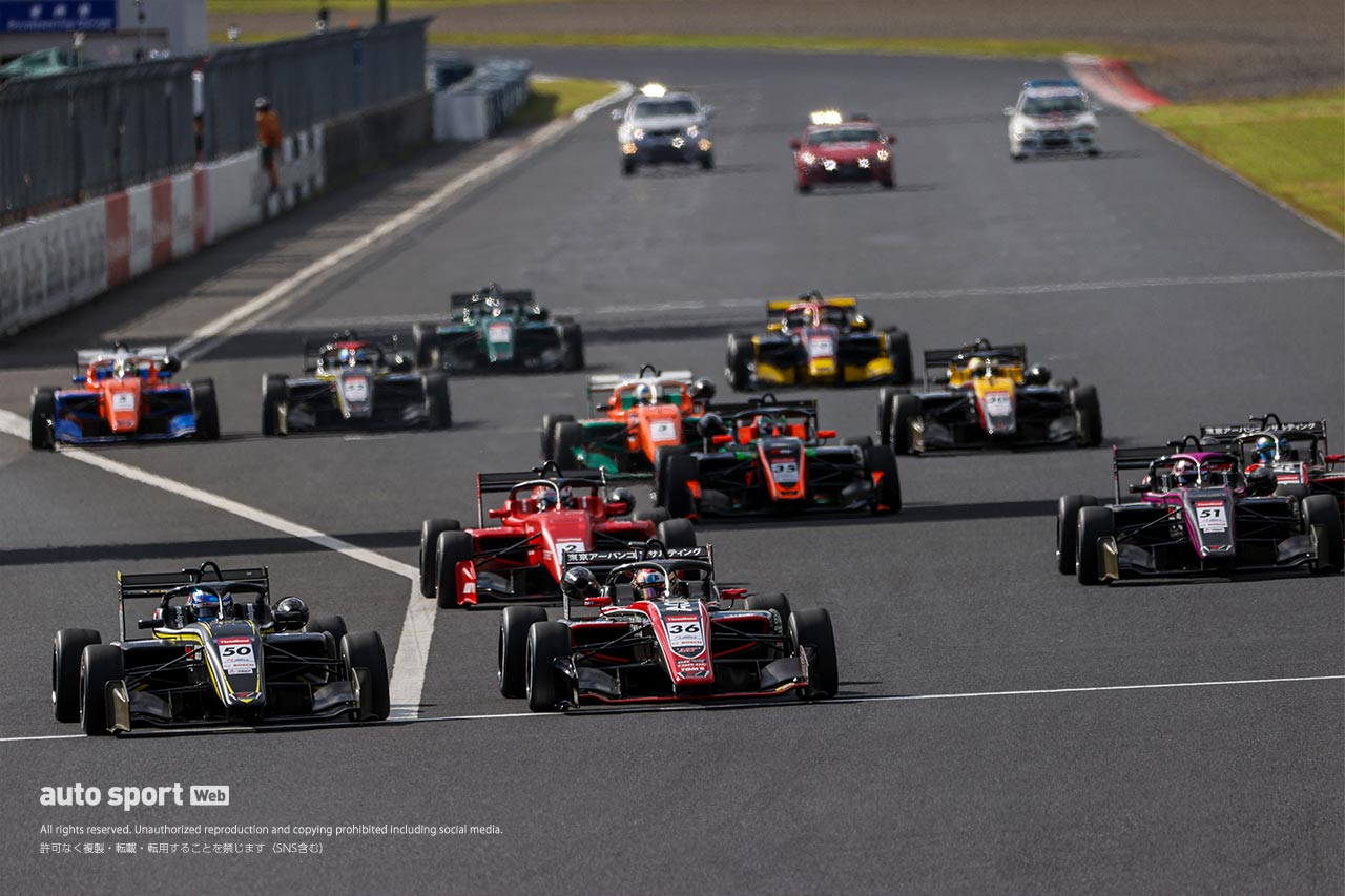 全日本スーパーフォーミュラ・ライツ選手権第5戦のスタート