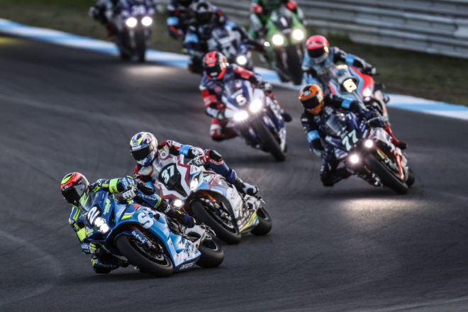 EWC第4戦エストリル12時間：上位争い