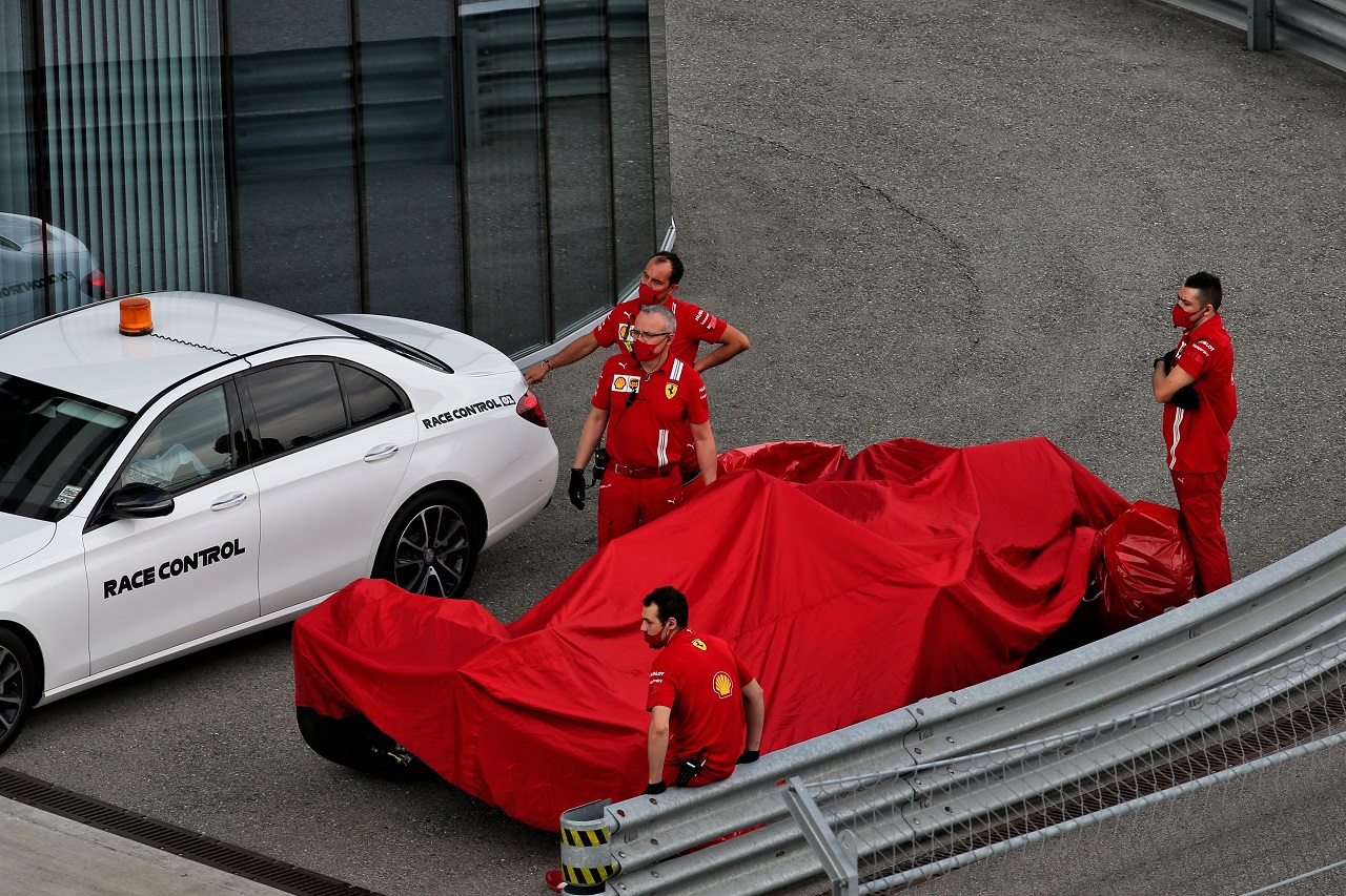 2020年F1第10戦ロシアGP　セバスチャン・ベッテル（フェラーリ）が予選でクラッシュ