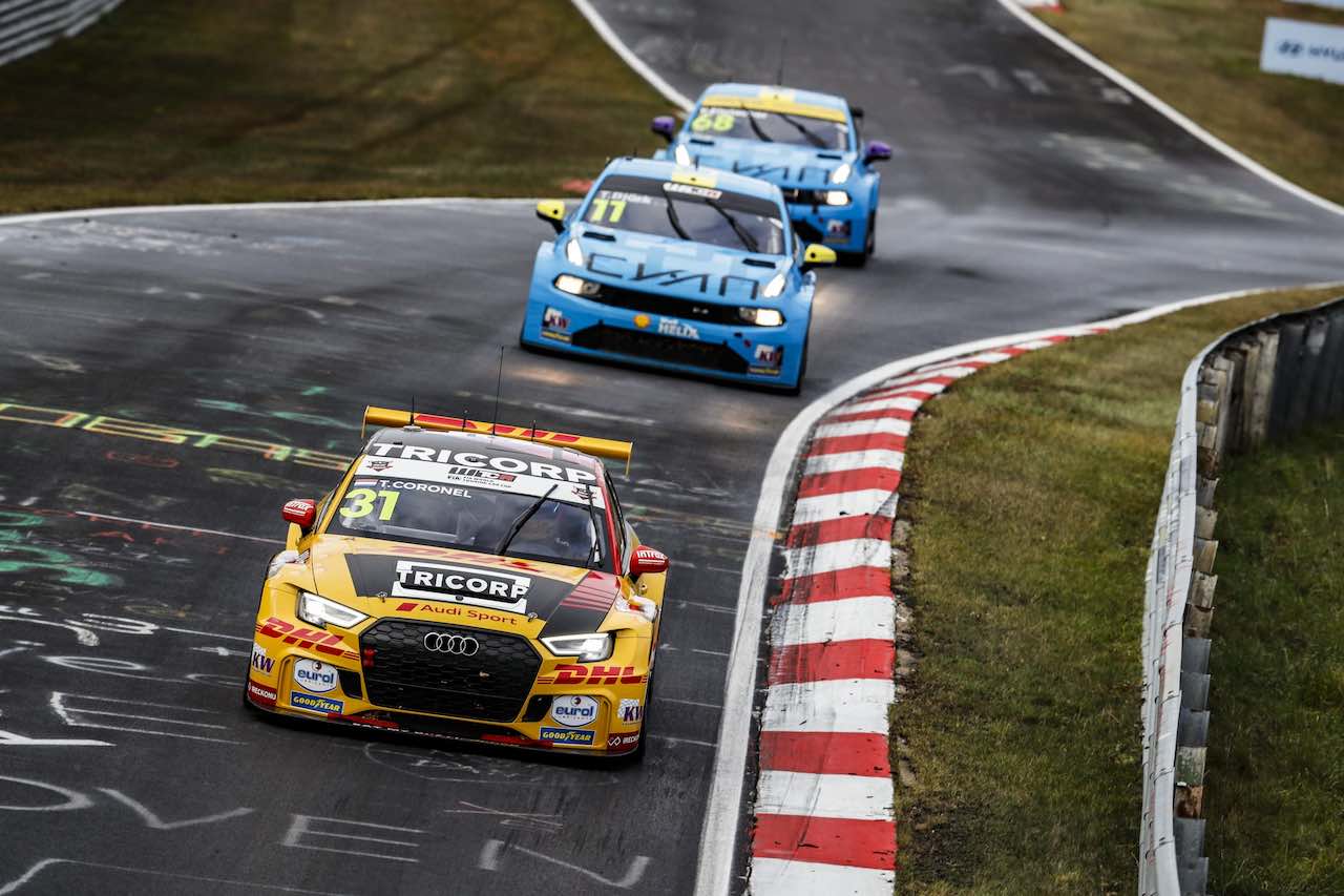 開幕から好調の続くサルーン勢は、トム・コロネル（アウディRS3 LMS／Comtoyou DHL Team Audi Sport）も5位、8位と健闘を見せた