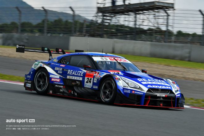 リアライズコーポレーション ADVAN GT-R