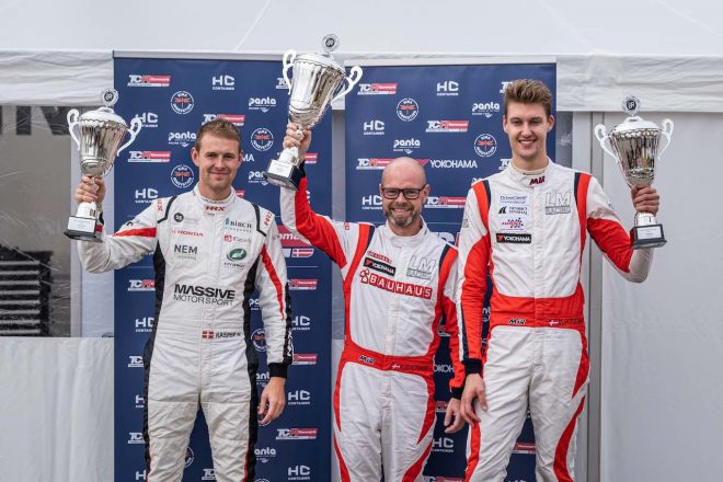 終盤の波乱で、ヤン・マグヌッセン（フォルクスワーゲン・ゴルフGTI TCR／LM Racing）がシリーズ初優勝を手にした