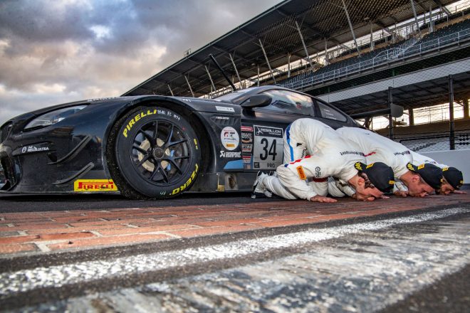 IGTC第2戦インディアナポリス8時間レースを制したワーケンホルスト・モータースポーツ34号車BMWのクルー