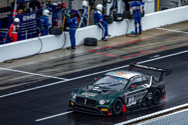 K-PAXレーシングの7号車ベントレー・コンチネンタルGT3