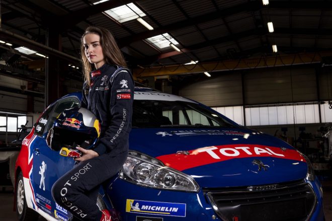 2016年ERCレディス・トロフィー獲得を契機に、プジョー・ラリー・アカデミー入りや数多くの大使に就任。17年も同ランキング2位を記録した