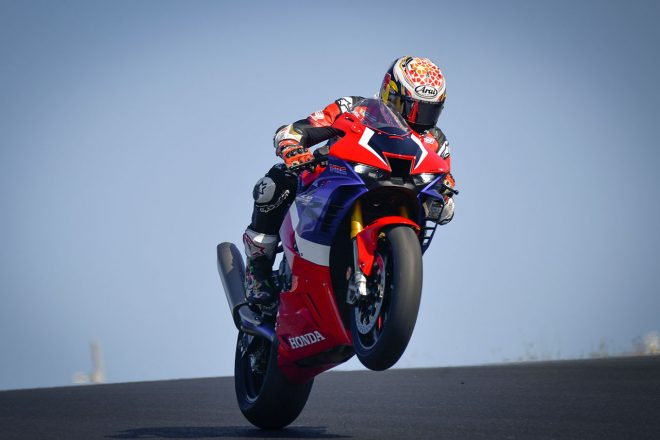 ホンダCBR1000RR-Rに乗る中上貴晶（LCRホンダ・イデミツ）／ポルティマオテスト