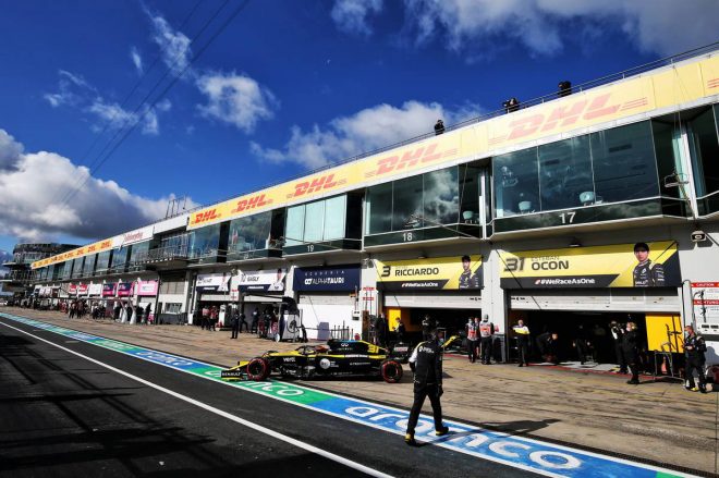 エステバン・オコン（ルノー）