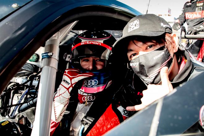 31号車アウディをドライブしたケルビン・ファン・デル・リンデと富田竜一郎31号車アウディをドライブしたケルビン・ファン・デル・リンデと富田竜一郎