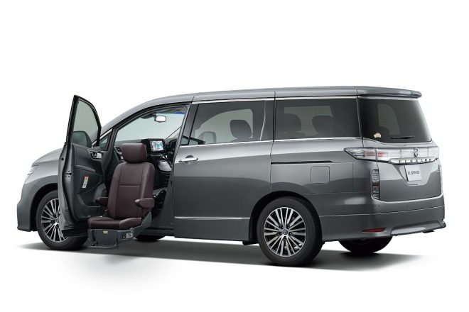 エルグランド 助手席スライドアップシート