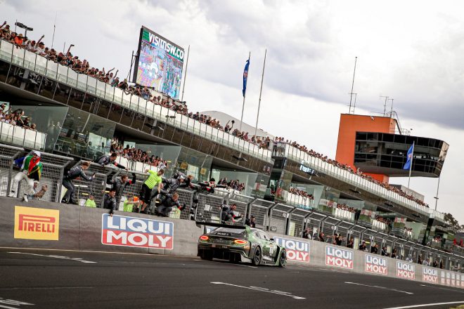 2020バサースト12時間レースで優勝したベントレー・チームMスポーツの7号車ベントレー・コンチネンタルGT3