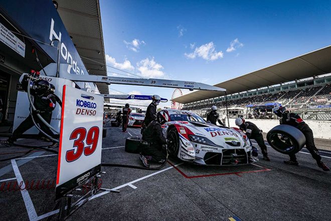 2020年スーパーGT第6戦鈴鹿　DENSO KOBELCO SARD GR Supra（ヘイキ・コバライネン／中山雄一）