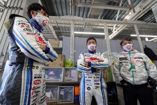 谷口信輝と片岡龍也、片山右京監督