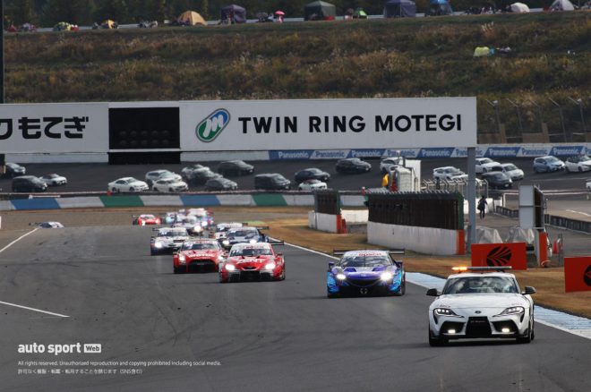 2020年スーパーGT第7戦もてぎ決勝 レース中盤、セーフティカーが導入された