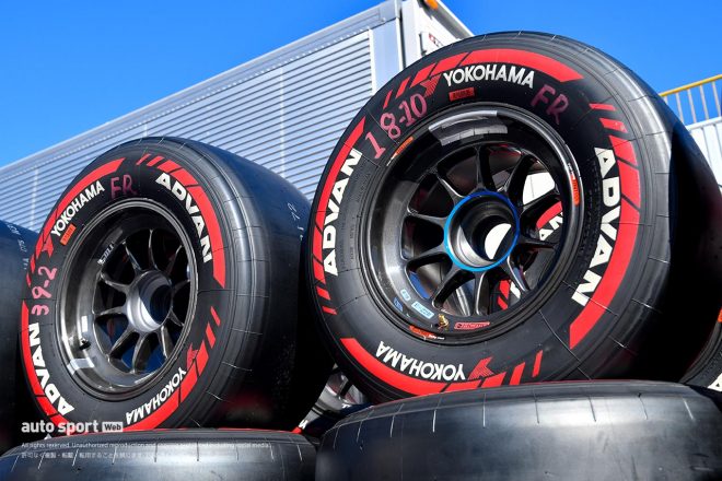 全日本スーパーフォーミュラ選手権第4戦オートポリスに運び込まれたヨコハマタイヤ