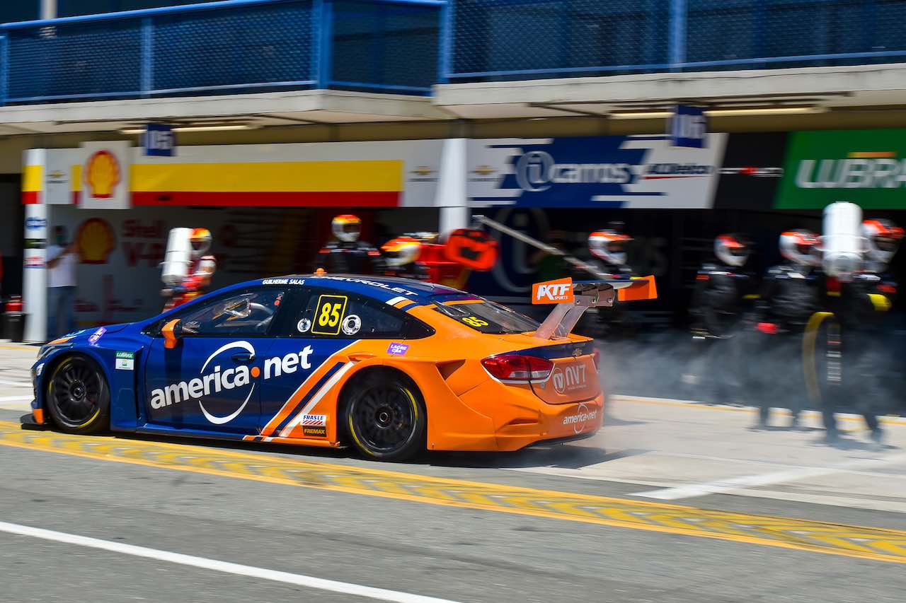 選手権で初のリードラップを記録したギリェルメ・サラス（KTF Sports）だが、惜しくも初優勝には届かず