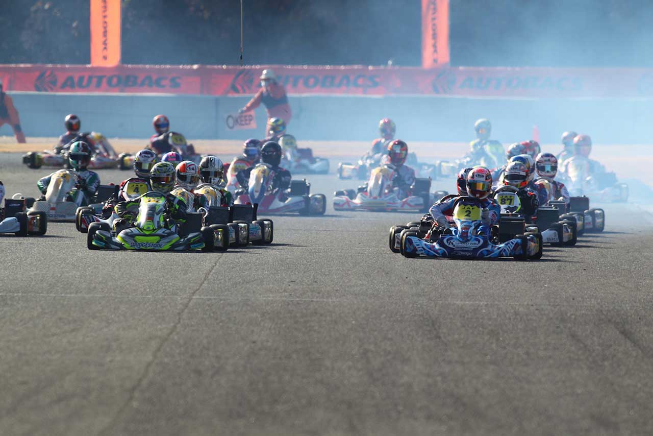2020 オートバックス 全日本カート選手権OKシリーズ　第7戦スタート