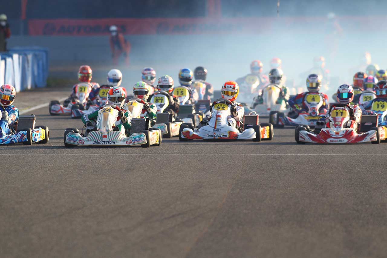 2020 オートバックス 全日本カート選手権OKシリーズ　第8戦スタート