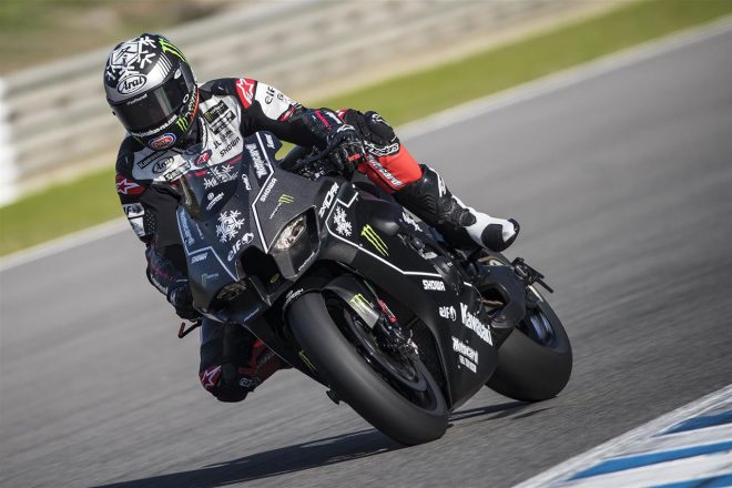新型ZX-10RRを駆ったジョナサン・レイ（カワサキ・レーシングチーム・ワールドSBK）／SBKのヘレス ウインターテスト