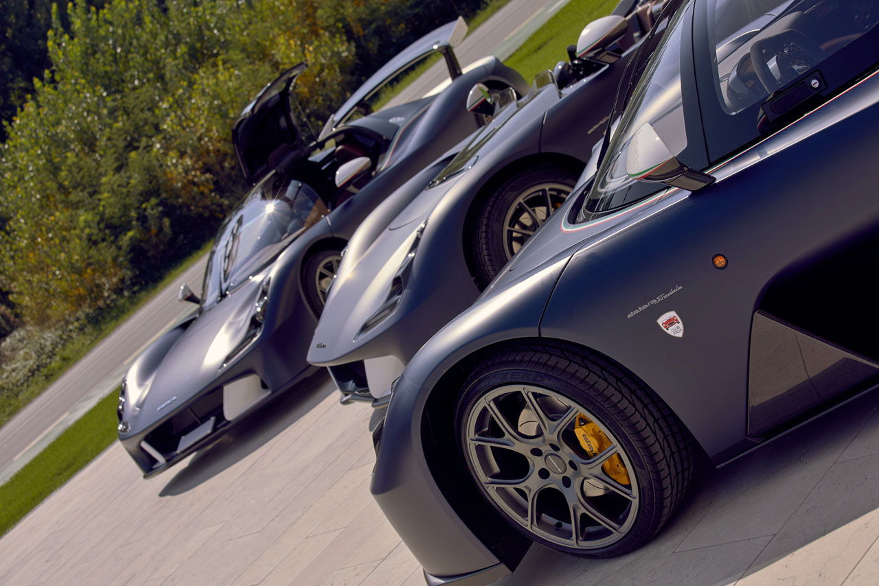 201～210のシリアルナンバーが示すとおり、世界10台限定モデルとなる『ダラーラ・ストラダーレ・クラブイタリア・リミテッドエディション』