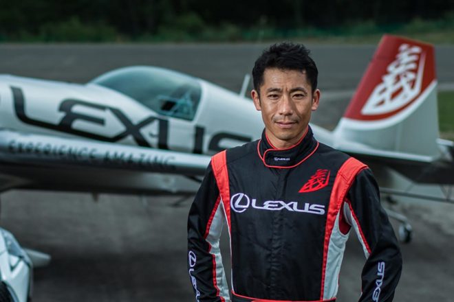 スーパーGT第8戦富士でふたたびパフォーマンスをみせてくれることになった室屋義秀