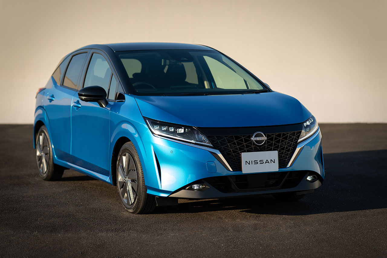 新型ノートのフロントスタイル