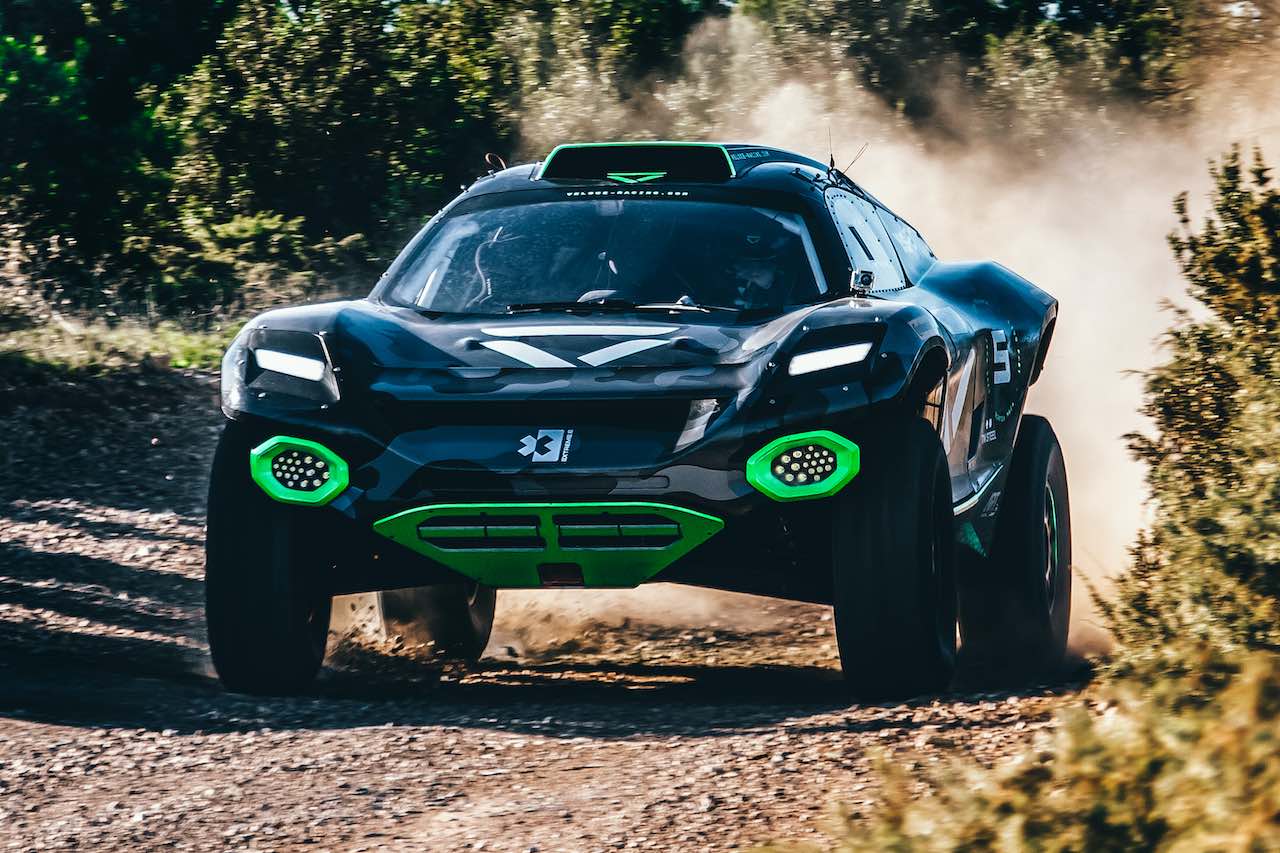 彼女はすでに南仏フォンジョンクーズにあるオフロードトラックで『ODYSSEY 21』のドライブを経験している