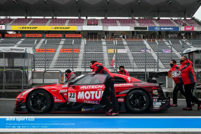 MOTUL AUTECH GT-R