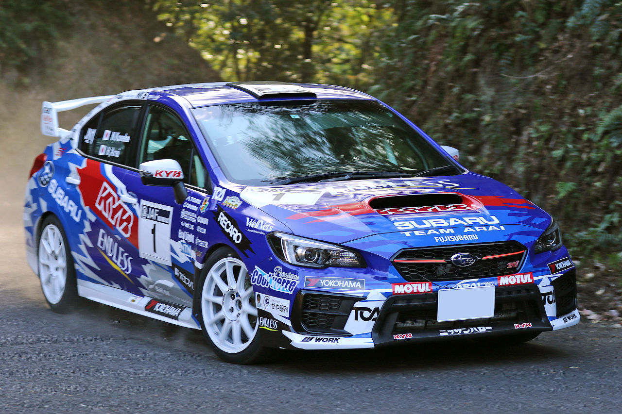 ADVAN KYB AMS WRX（新井大輝／小坂典嵩）