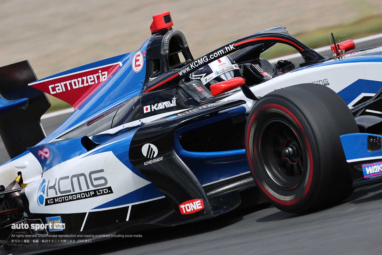 小林可夢偉（carrozzeria Team KCMG）