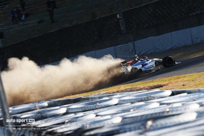 2020年スーパーフォーミュラ第6戦鈴鹿 タイヤバーストにてリタイアとなった国本雄資（carrozzeria Team KCMG）