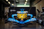 2020年F1第17戦アブダビGP　フェルナンド・アロンソ（ルノー）によるデモランの準備が行われているR25
