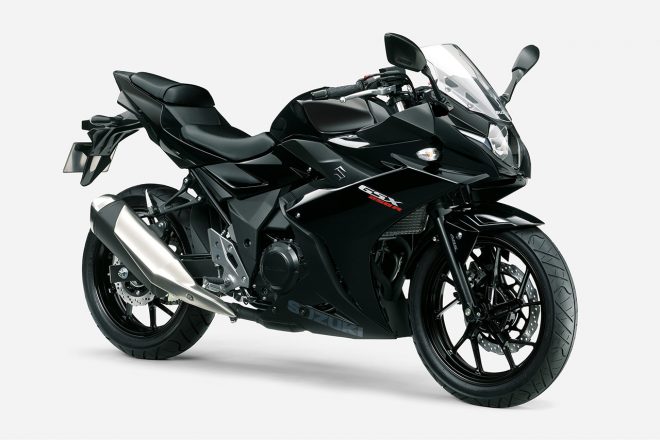 スズキGSX250R ABS（YAY：パールネブラーブラック）