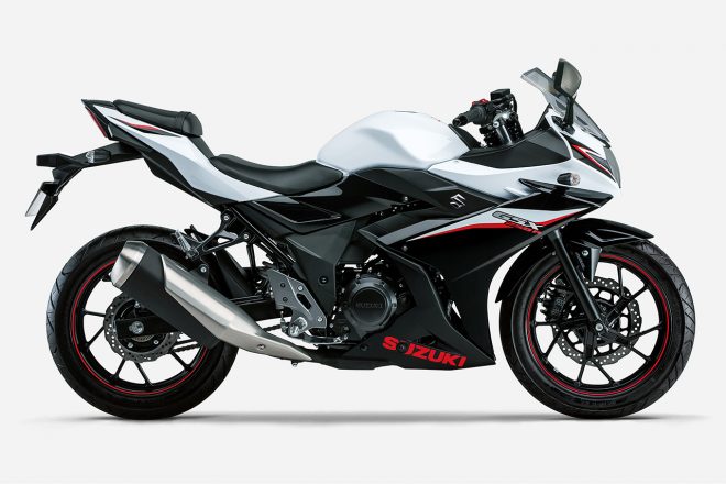 スズキGSX250R ABS（BHM：パールグレッシャーホワイトNo.2／パールネブラーブラック）
