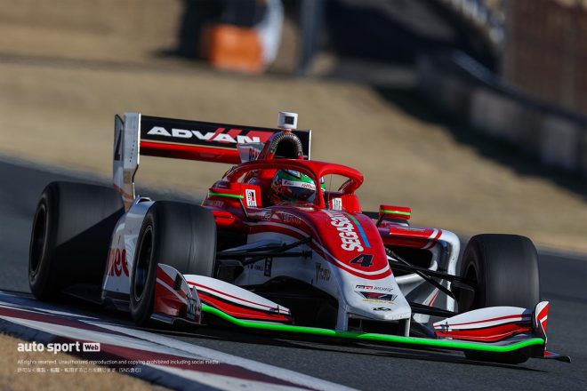 サッシャ・フェネストラズ（KONDO RACING）